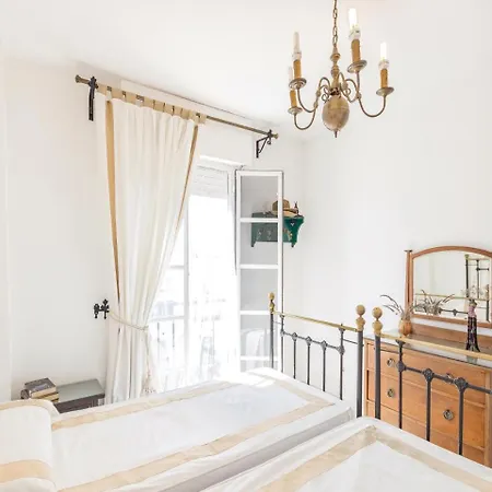 Two-bedroom In 公寓 埃斯特波纳
