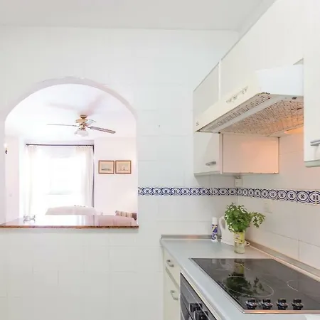 Two-bedroom In 公寓 *